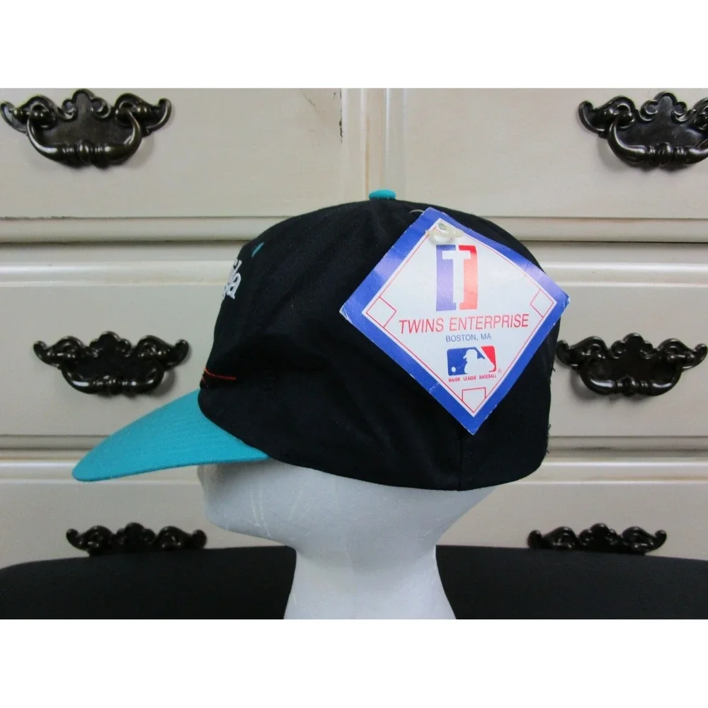 Vintage‎ 1990's Florida Marlins NWT Twins Enterprise Snapback Hat Cap Deadstock